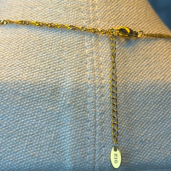 LARGE “I love you” locket charm on 18kt gold plated 18” chain 💫 - Picture 6 of 8